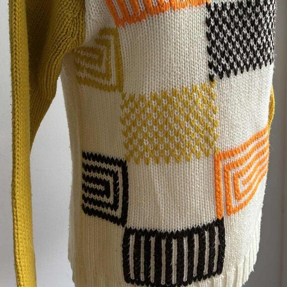 Maglieria di Lusso Cream/Mustard Geometric Embroidered Mock-Neck Sweater – EU M - Picture 2 of 11